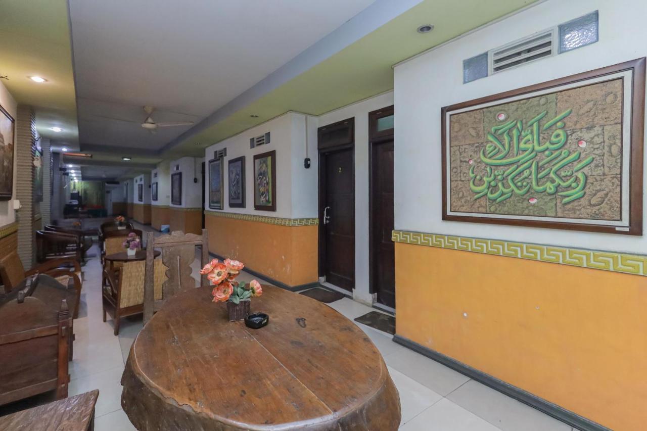 Reddoorz Near Stasiun Malang Kota Lama 2 Exterior photo